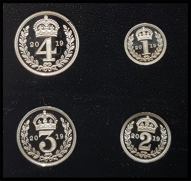 2019 Maundy Set Reverse